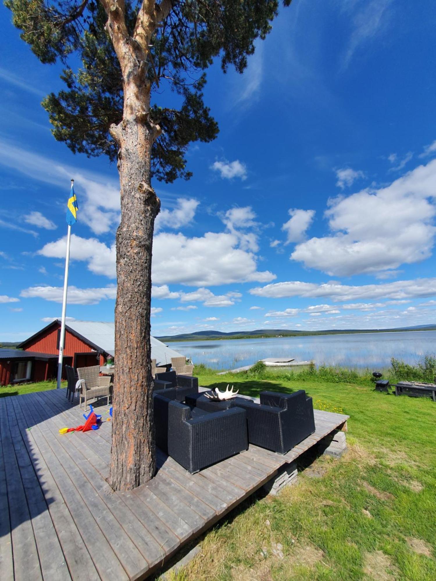 Camp Caroli Wooden Cabins Jukkasjärvi Extérieur photo