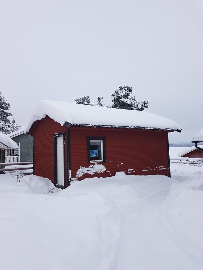 Camp Caroli Wooden Cabins Jukkasjärvi Extérieur photo